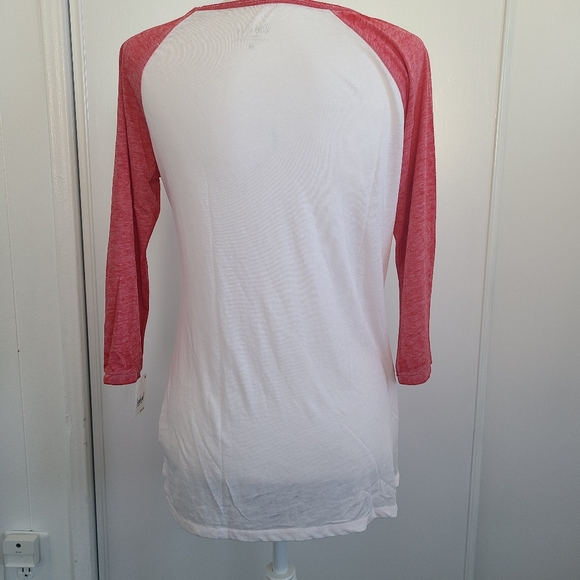 Zoe+Liv Christmas Holiday "Believe" Raglan 3/4 Sleeve Graphic TShirt NWT Size M - Picture 5 of 5